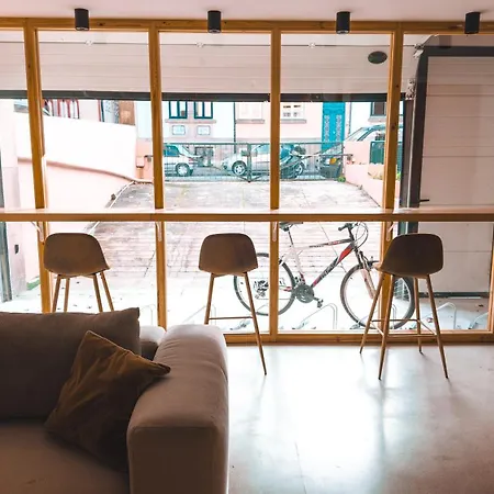 Coliving Moderno Com Lindo Jardim 포르투