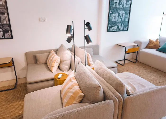 Coliving Moderno Com Lindo Jardim ポルト