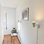 Hostel Coliving Moderno Com Lindo Jardim Porto