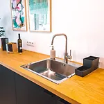 Hostel Coliving Moderno Com Lindo Jardim Porto