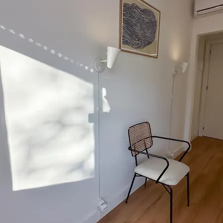 Coliving Moderno Com Lindo Jardim *