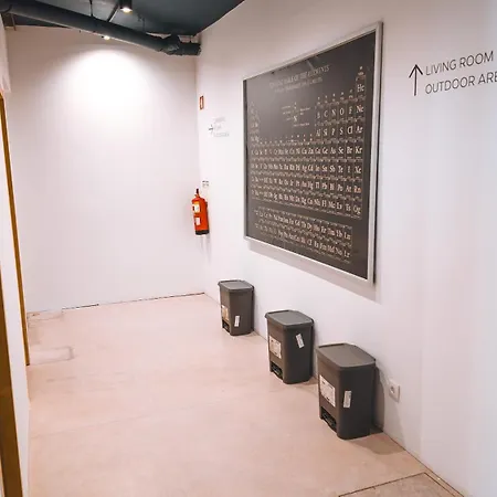 Coliving Moderno Com Lindo Jardim Hostal