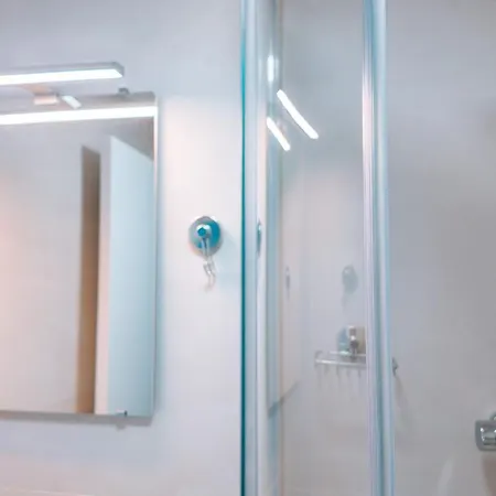 Coliving Moderno Com Lindo Jardim Hotel