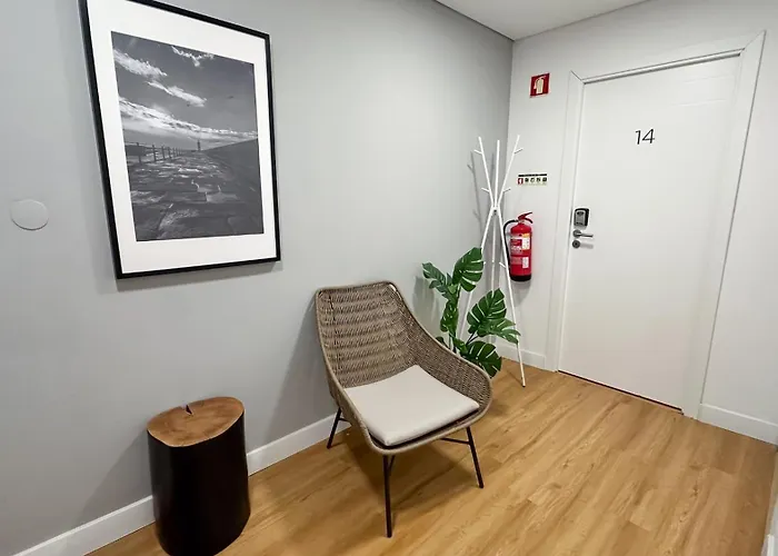 Vandrerhjem Coliving Moderno Com Lindo Jardim Porto