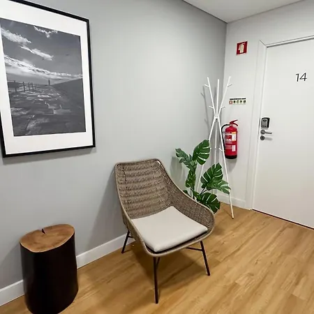 Hostel Coliving Moderno Com Lindo Jardim Porto