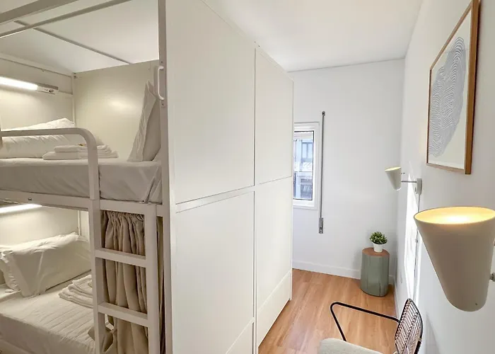 Coliving Moderno Com Lindo Jardim 포르투